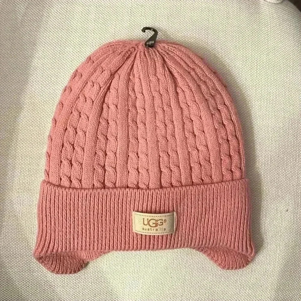 UGG pink men’s hat